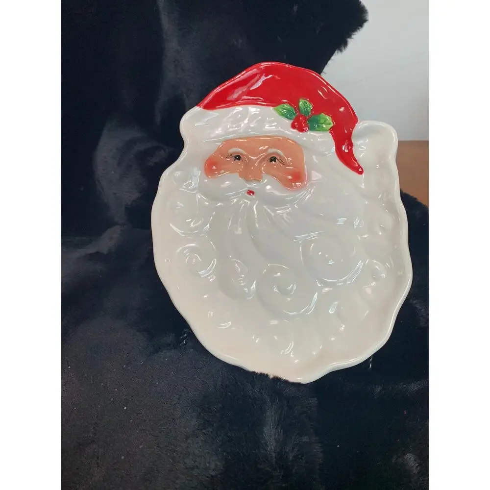 Pier One Santa plate, Dolomite